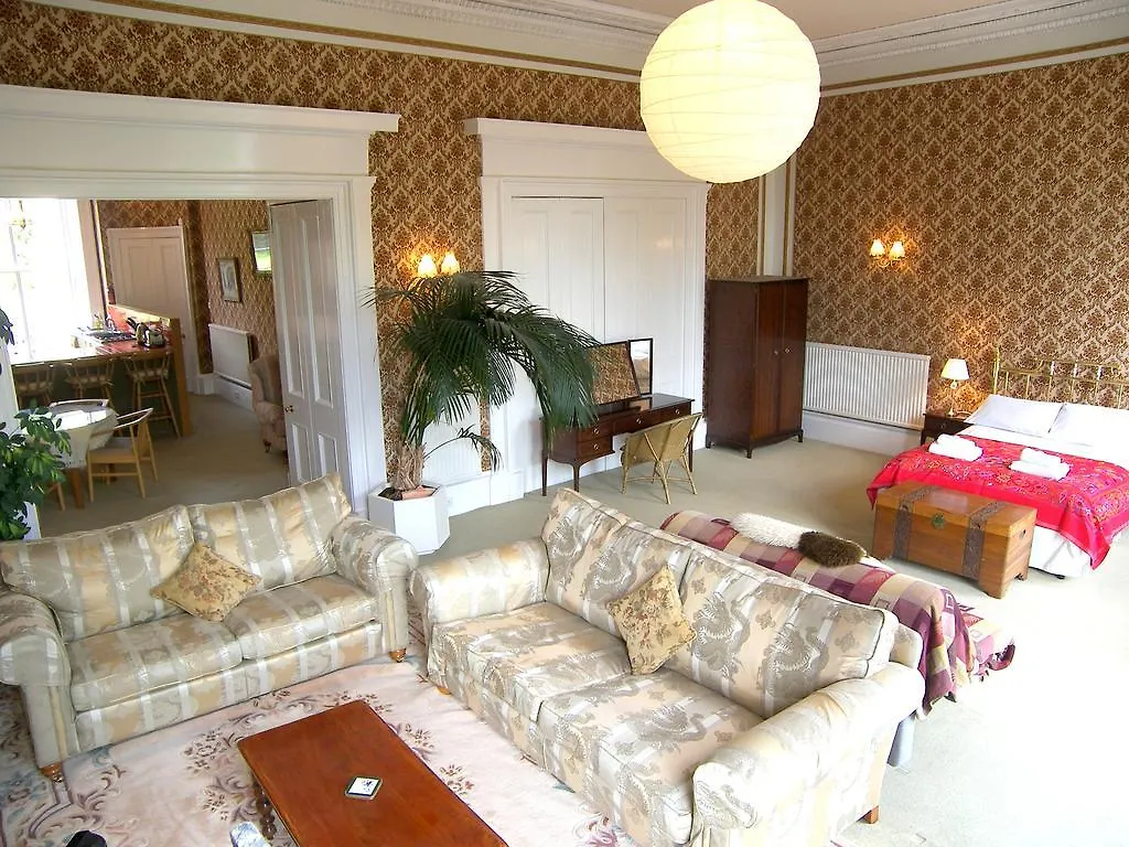Regent Terrace, Central And Charming, Quiet location